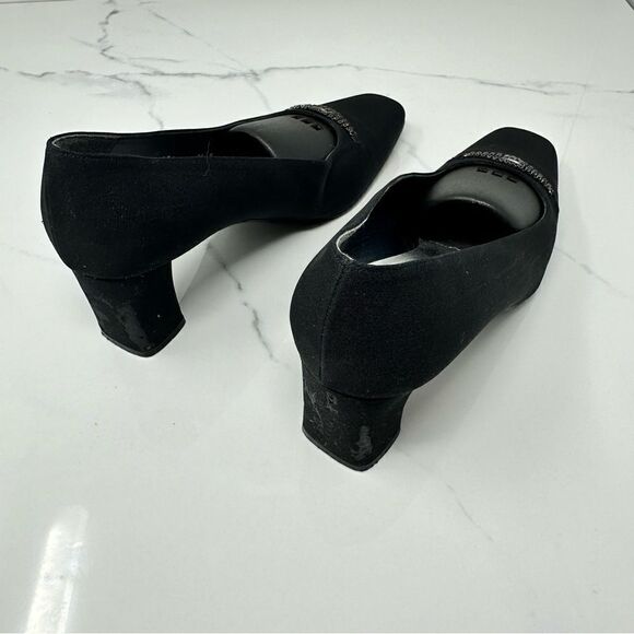 Stuart Weitzman Kitten Heels- Size 8.5 - Picture 6 of 14